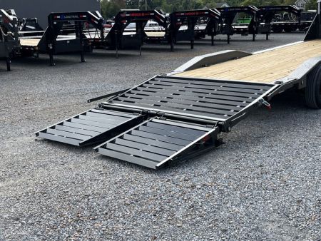 New 2027 MAXXD Gooseneck Trailer | 102" x 26' 18K GVWR