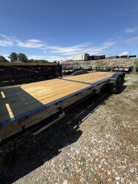 New 2027 Diamond C HDT 210 24’ Tilt Trailer, PACESETTER EDITION, HYD JACKS, FORK HOLDERS, 23K GVWR, ABS BRAKES