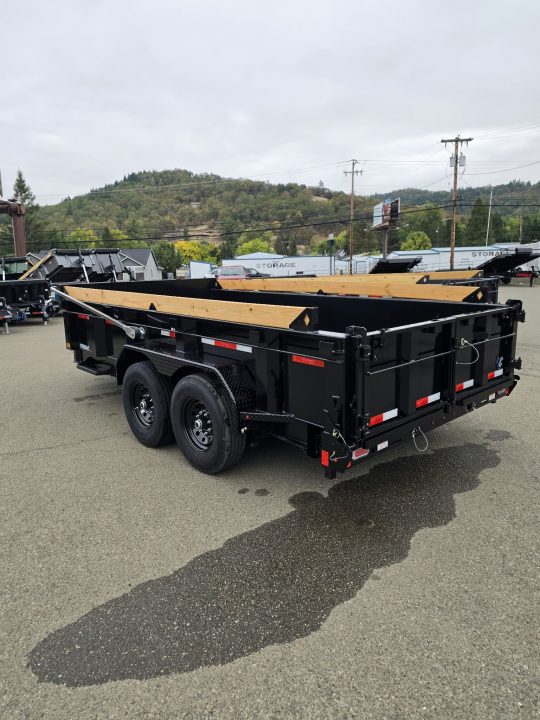 New SALE! 15500 GVWR DUMP TRAILER 2027 Diamond C LPT207 82X14 LOW PROFILE ONYX BLACK