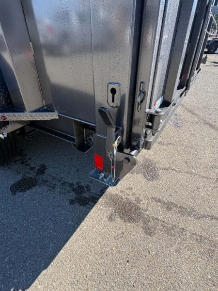 New SALE! 15500 GVWR 44" SIDES DUMP TRAILER 2027 Diamond C LPT207 82X14 LITHIUM BATTERY CARBON METALLIC GRAY