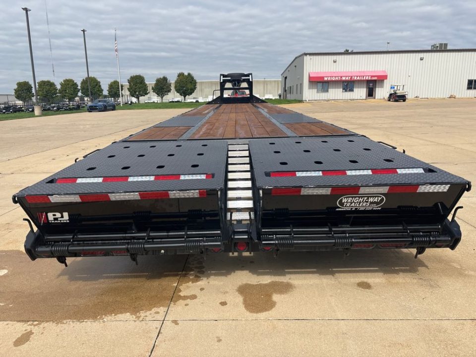 New 2027 PJ Trailers LDQ40A2BSWK Utility Trailer