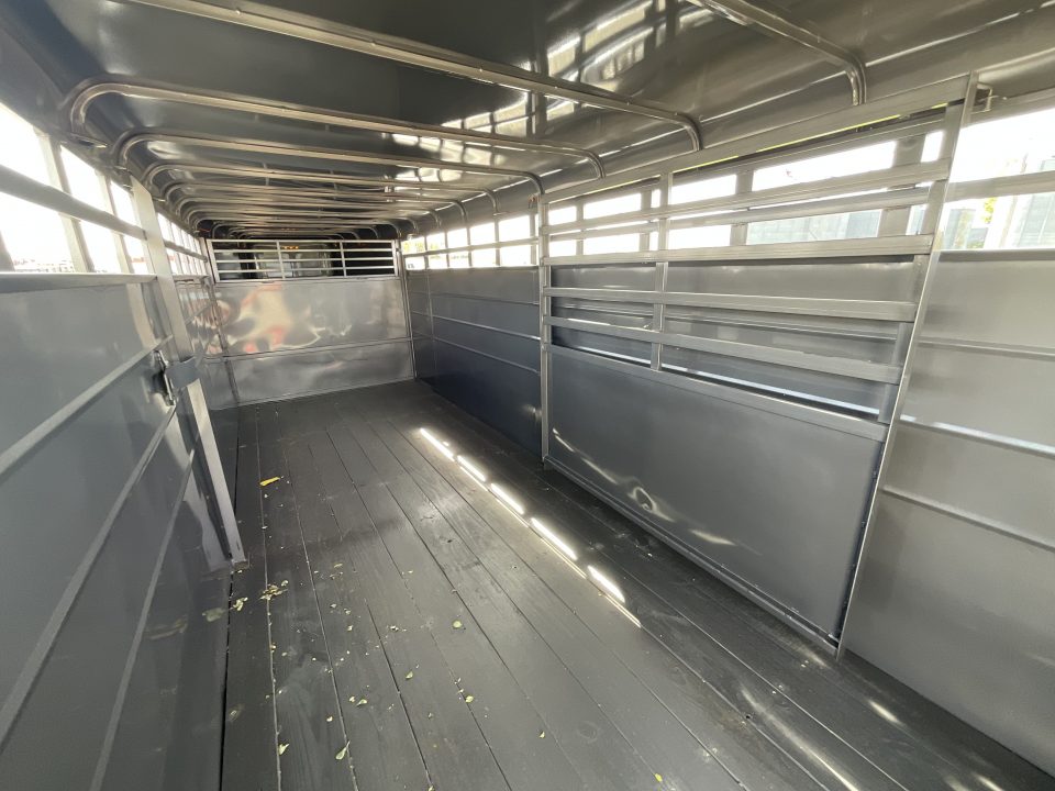 New 2027 S&S GN LIVESTOCK 20 Stock / Stock Combo Trailer