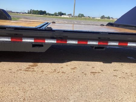 New Big Tex 16TI-22 83x22 I-Beam Tilt Equipment Trailer (17.6K)