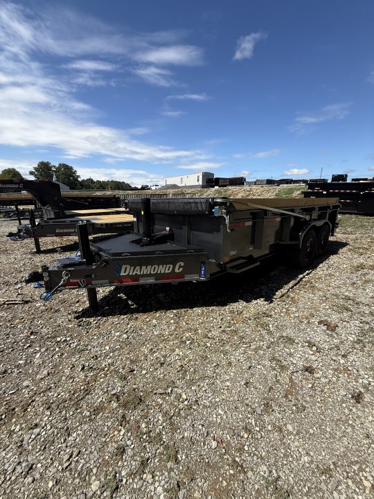 New 2027 Diamond C LPT 207 16’ Dump Trailer, PACESETTER EDITION, HYD JACK, HEAVY FENDERS, LONG ARM TARP, 15.5K GVWR