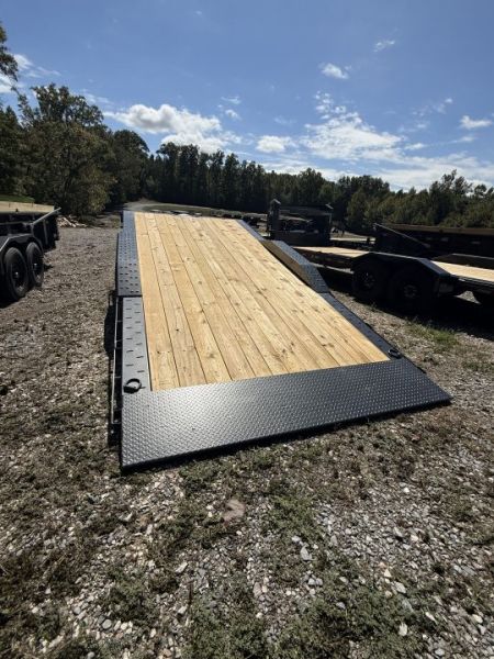 New 2027 Diamond C HXD 210 24’ Tilt Trailer, 23K GVWR, HYD JACK, ABS BRAKES, POWER TILT, LITHIUM BATTERY, DRIVER OVER FENDERS