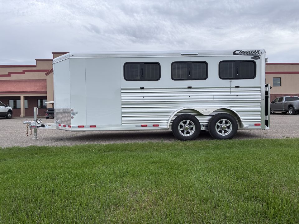New 2027 Cimarron Trailers 6 Pen Showstar LX Stock Bumper Pull Pen Trailer