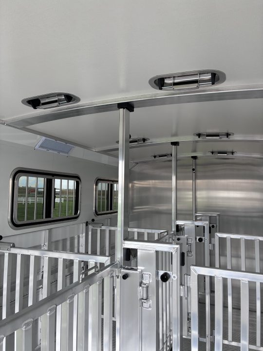 New 2027 Cimarron Trailers 6 Pen Showstar LX Stock Bumper Pull Pen Trailer