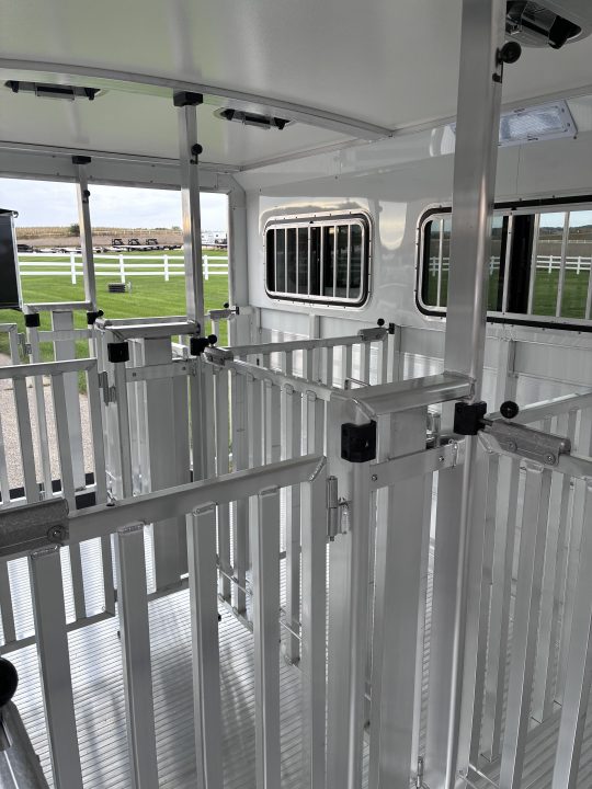 New 2027 Cimarron Trailers 6 Pen Showstar LX Stock Bumper Pull Pen Trailer