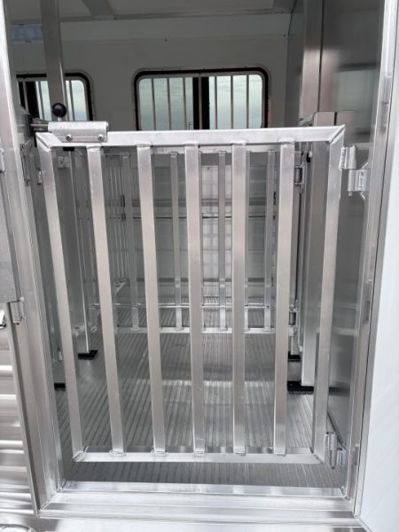 New 2027 Cimarron Trailers 6 Pen Showstar LX Stock Bumper Pull Pen Trailer