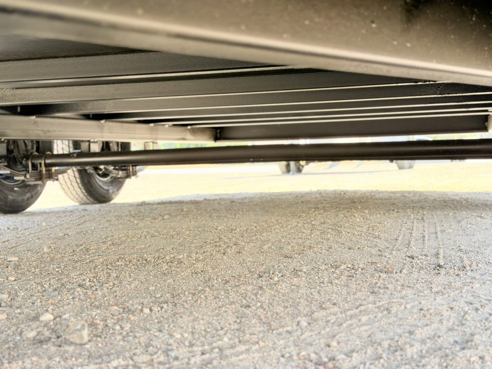 New 2027 Royal Cargo Trailers 7-16-1.5V Enclosed 7K GVWR