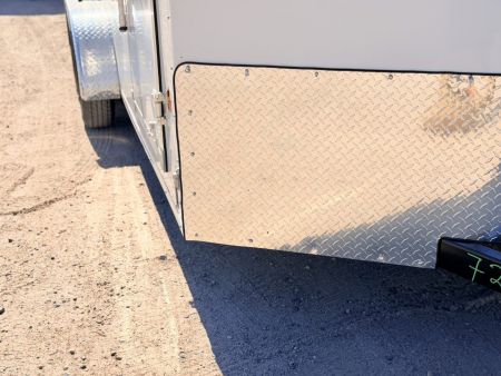 New 2027 Royal Cargo Trailers 7-16-1.5V Enclosed 7K GVWR