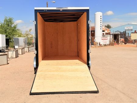 New 2027 Royal Cargo Trailers 7-16-1.5V Enclosed 7K GVWR