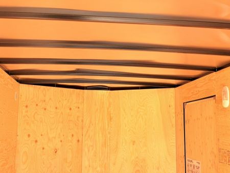 New 2027 Royal Cargo Trailers 7-16-1.5V Enclosed 7K GVWR