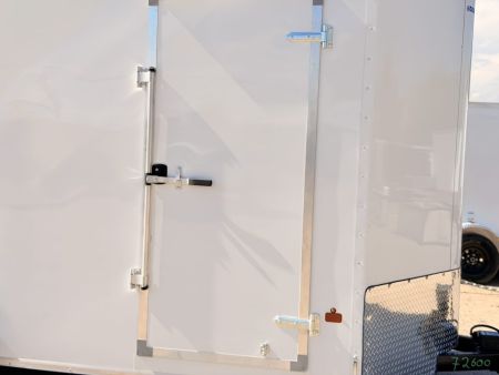 New 2027 Royal Cargo Trailers 7-16-1.5V Enclosed 7K GVWR