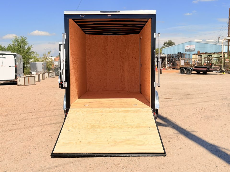 New 2027 Royal Cargo Trailers 7-16-1.5V Enclosed 7K GVWR