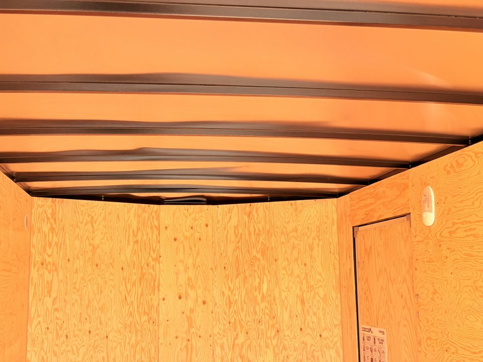 New 2027 Royal Cargo Trailers 7-16-1.5V Enclosed 7K GVWR