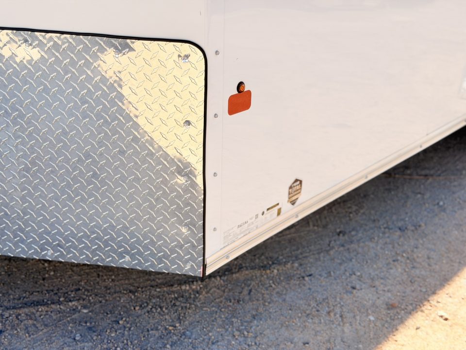 New 2027 Royal Cargo Trailers 7-16-1.5V Enclosed 7K GVWR