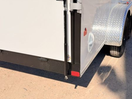 New 2027 Royal Cargo Trailers 7-16-1.5V Enclosed 7K GVWR