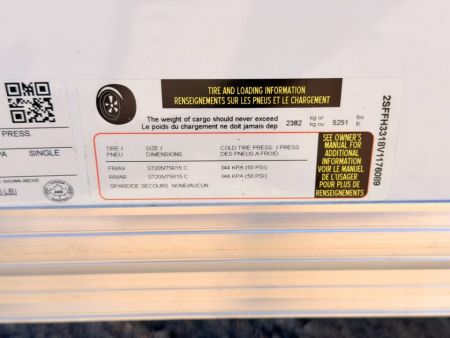 New 2027 Royal Cargo Trailers 7-16-1.5V Enclosed 7K GVWR