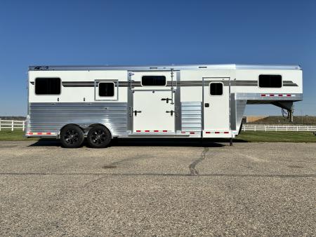 New 2027 4-Star Trailers 2 + 1 Horse Trailer