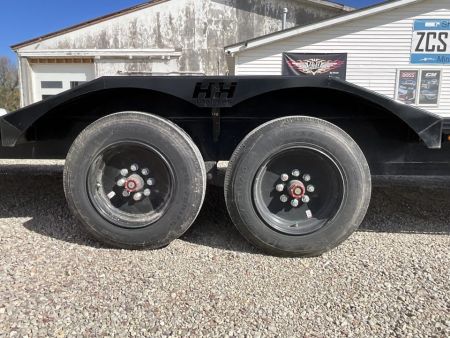 New 2027 H&H Trailers H-EXH30-160G Car Hauler