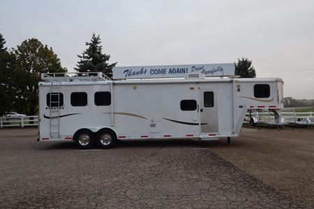 Used 2009 Bison Trailers 3 Horse LQ Trailer