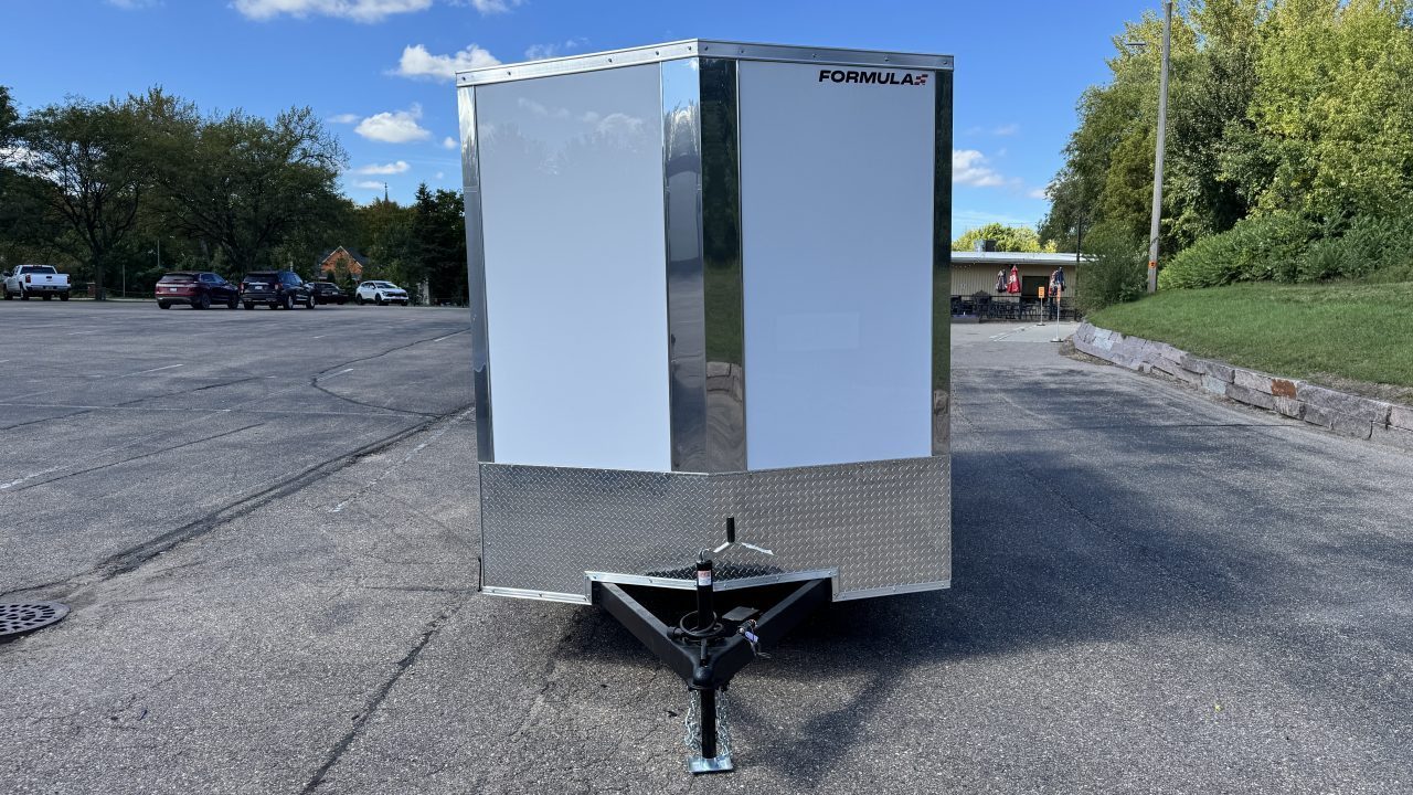2026 Formula Trailers photo 8