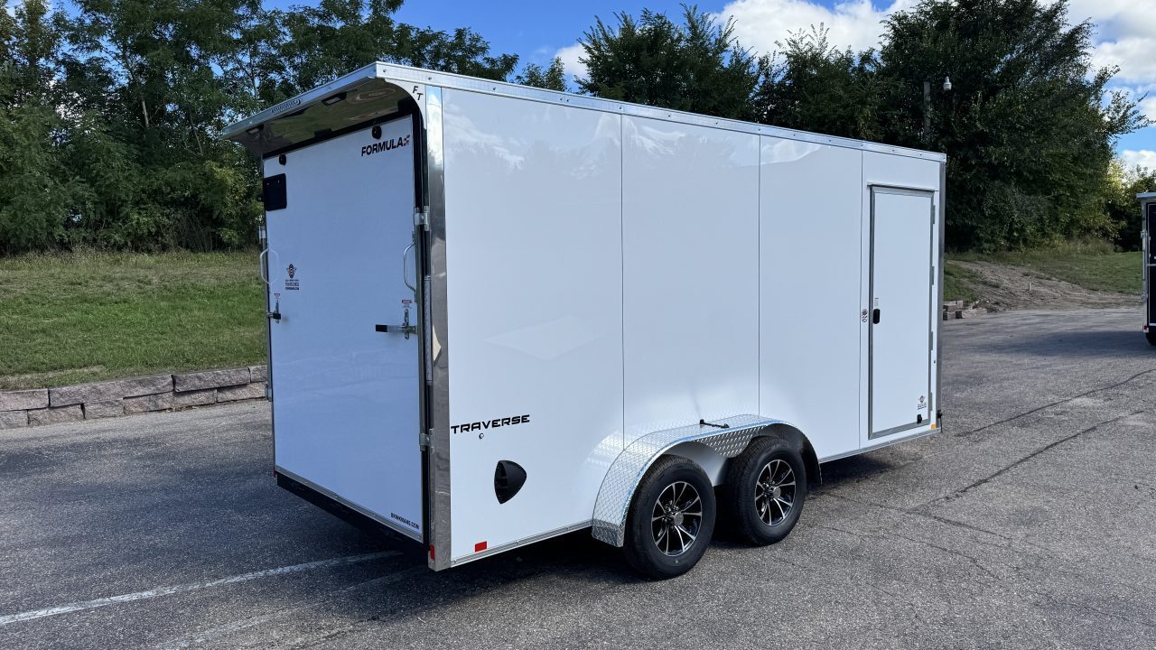 2026 Formula Trailers photo 3