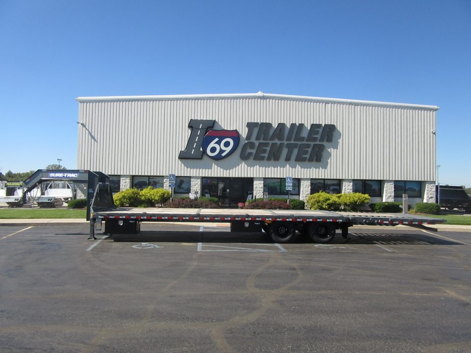 New 2027 Sure-Trac 8.5 x 35 (25+10) ST-HBD10235-259G Deckover Trailer 25.9K / Hydraulic Tail / Custom