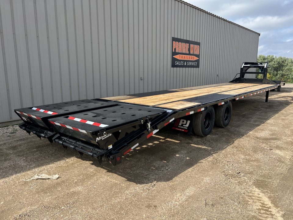 New 2027 PJ Trailers 36 Tandem Dual Gooseneck Flatbed Trailer