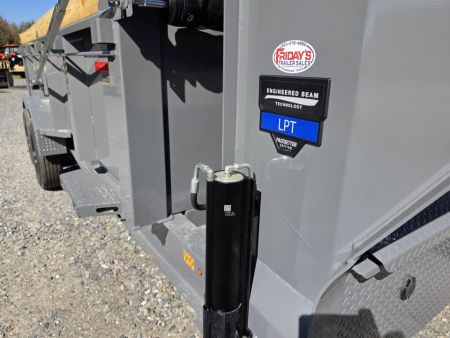 New 2027 Diamond C LPT210 16' LPT210 16' x 82" 10K Axles Gooseneck Pacesetter Edition