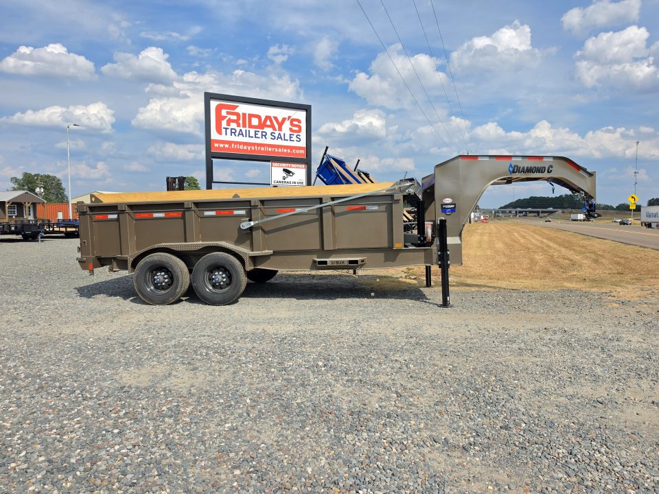New 2027 Diamond C LPT210 16' LPT210 16' x 82" 10K Axles Gooseneck Pacesetter Edition