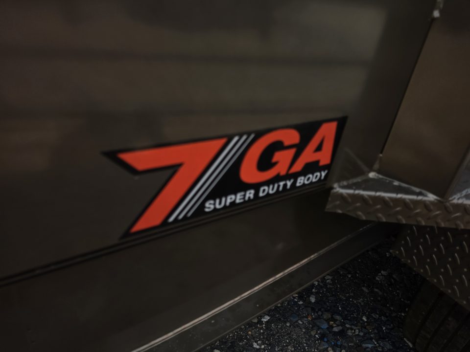 New 2027 Diamond C LPT210 16' LPT210 16' x 82" 10K Axles Gooseneck Pacesetter Edition