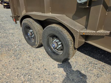 New 2027 Diamond C LPT210 16' LPT210 16' x 82" 10K Axles Gooseneck Pacesetter Edition