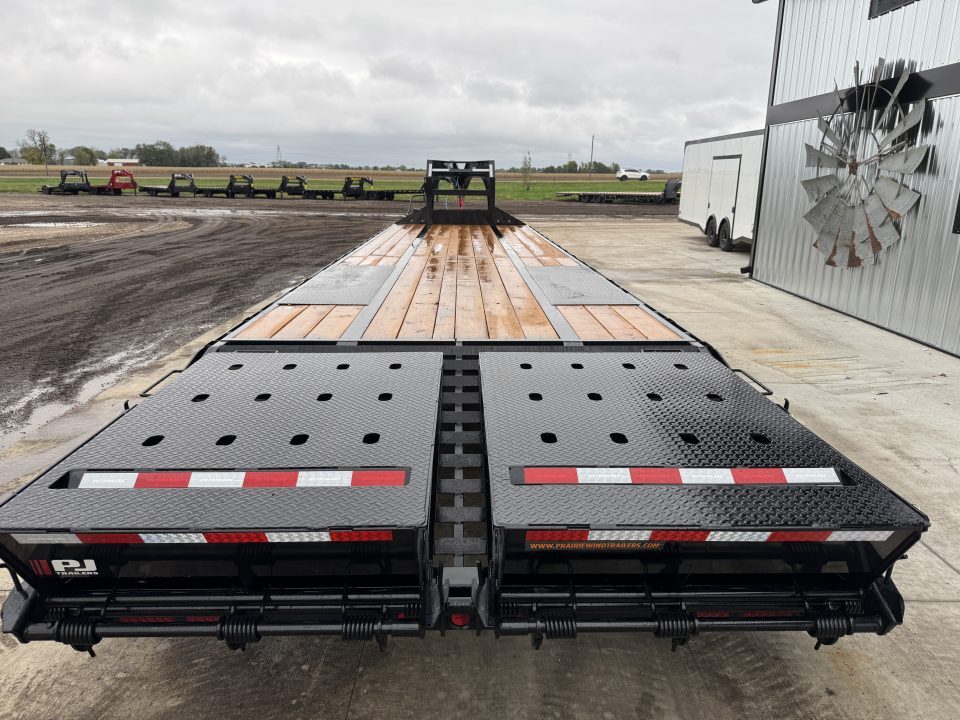 New 2027 PJ Trailers LD36GN Flatbed Trailer