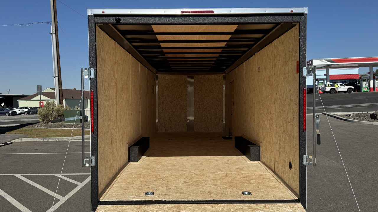 New 2026 Look Trailers 8.5 x 24 ST DLX Flat Top V-Nose Car Hauler 10K Car / Racing Trailer