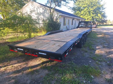 New 2027 Load Trail 102x40 Gooseneck Triple Axle Car Trailer