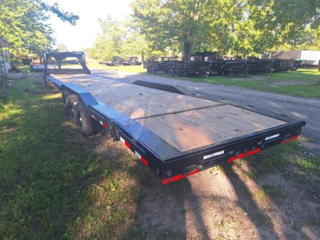 New 2027 Load Trail 102x40 Gooseneck Triple Axle Car Trailer