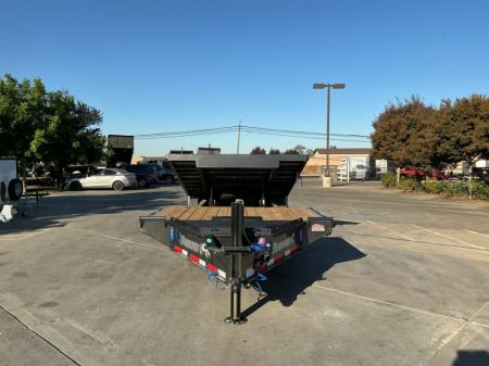 New 2027 Diamond C Trailers DET207L26X102 8.5FT X 26FT Tilt Trailer