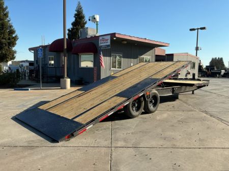 New 2027 Diamond C Trailers DET207L26X102 8.5FT X 26FT Tilt Trailer