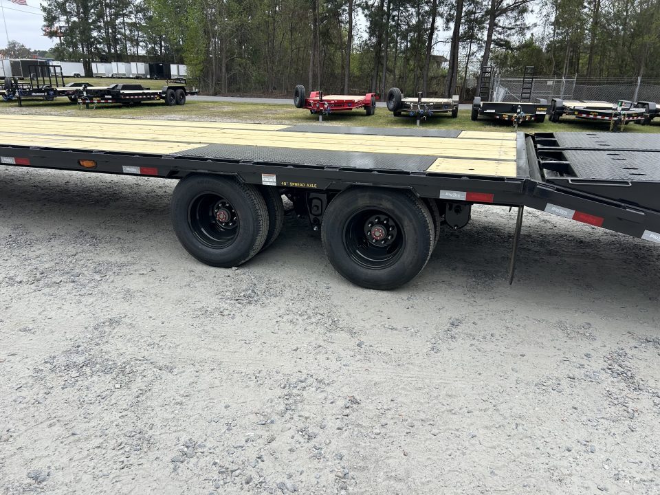 New 2027 Big Tex Trailers 22GN, 10-Ton Gooseneck, (25ft Deck + 5ft Dovetail ) 30ft Total with Mega Ramps