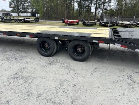 New 2027 Big Tex Trailers 22GN, 10-Ton Gooseneck, (25ft Deck + 5ft Dovetail ) 30ft Total with Mega Ramps