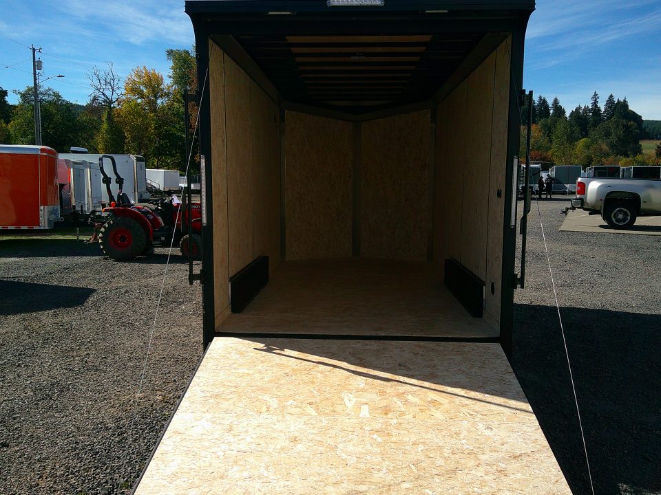 2027 Formula Trailers photo 6