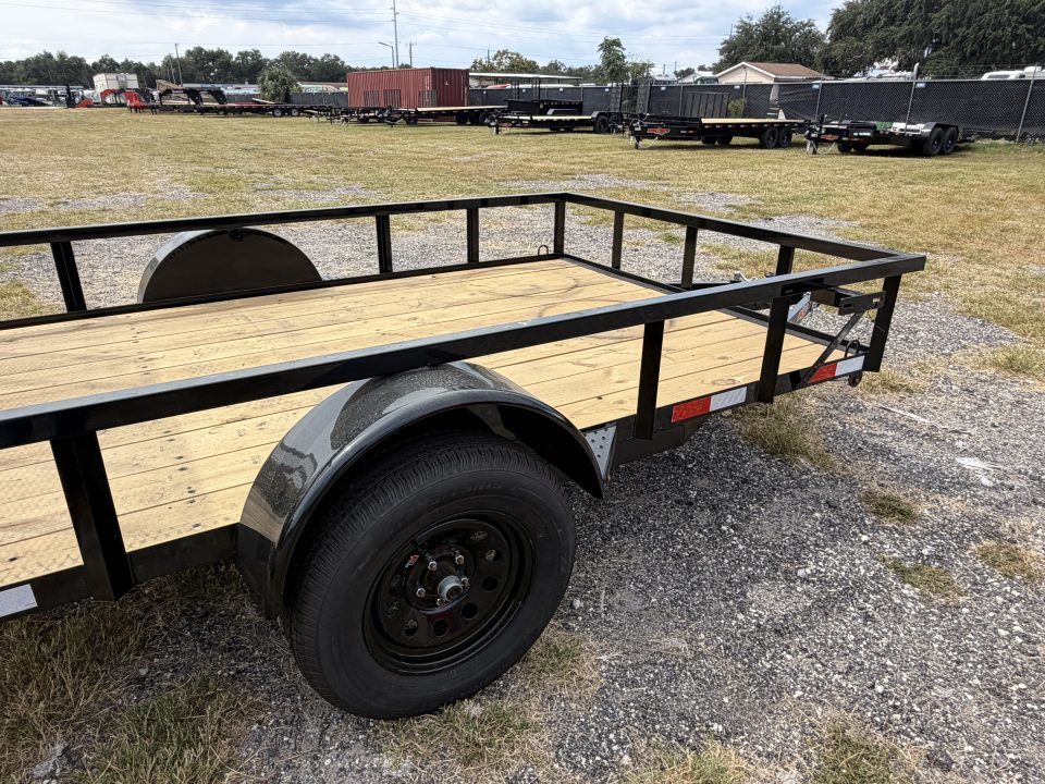 New 2027 DOWN TO EARTH UTILITY TRAILER TUBING TOP RAIL; SPRING ASSISTED RAMP GATE