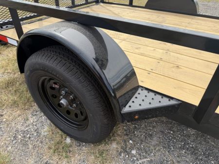New 2027 DOWN TO EARTH UTILITY TRAILER TUBING TOP RAIL; SPRING ASSISTED RAMP GATE