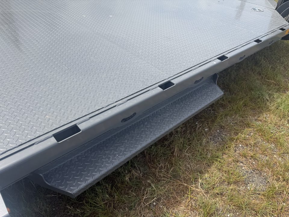 New 2027 DIAMOND C GTF206 CAR HAULER; 20X83; WINCH PLATE; SWIVEL D RINGS; SLIDE IN RAMPS