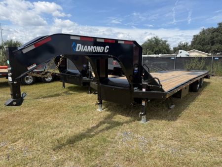 New 2027 Diamond C FMAX212 GOOSENECK TRAILER 25+5 MAX RAPS aluminum outer rims,
