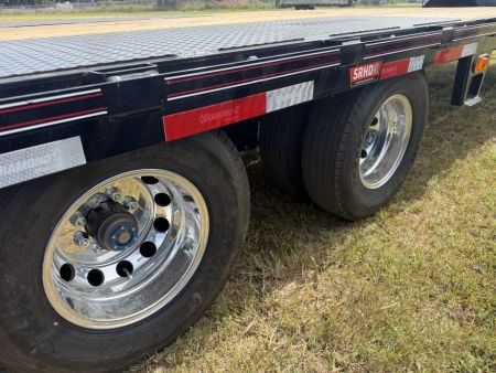 New 2027 Diamond C FMAX212 GOOSENECK TRAILER 25+5 MAX RAPS aluminum outer rims,