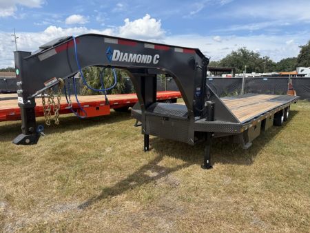 New 2027 Diamond C FMAX212 GOOSENECK TRAILER PACESETTER HYDRO DOVE & JACKS DISC BRAKES ALUMINUM 17.5 OUTER RIMS