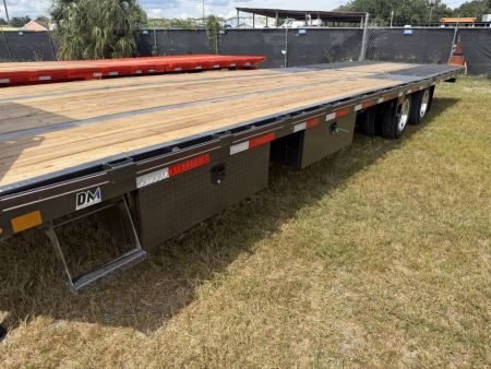 New 2027 Diamond C FMAX212 GOOSENECK TRAILER PACESETTER HYDRO DOVE & JACKS DISC BRAKES ALUMINUM 17.5 OUTER RIMS